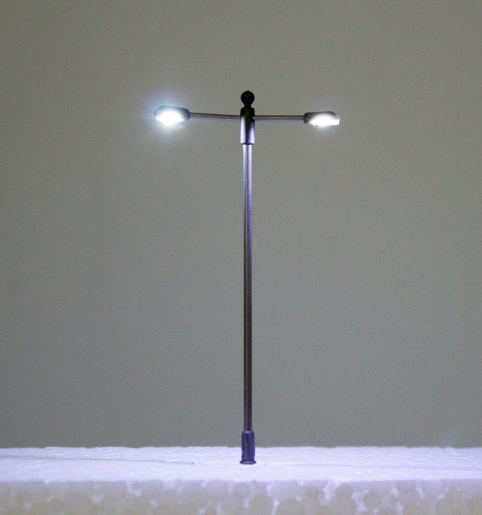 3x Straßenlampe T-Form LED 12V Metall 2-fach mit Widerstanden in N Neu 
